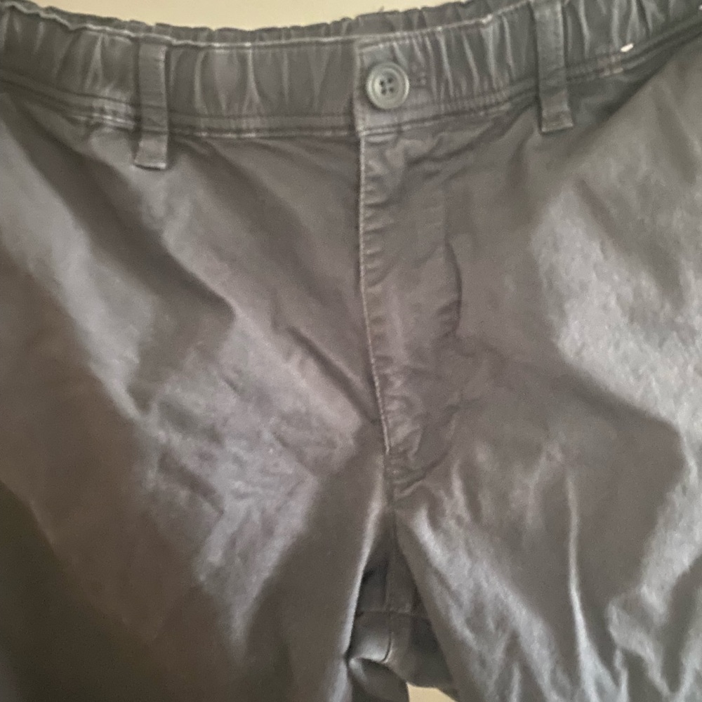 Uniqlo pants - Picture 2 of 4